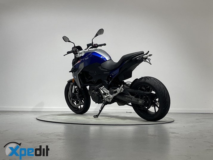 BMW F 900 R BMW F 900 R